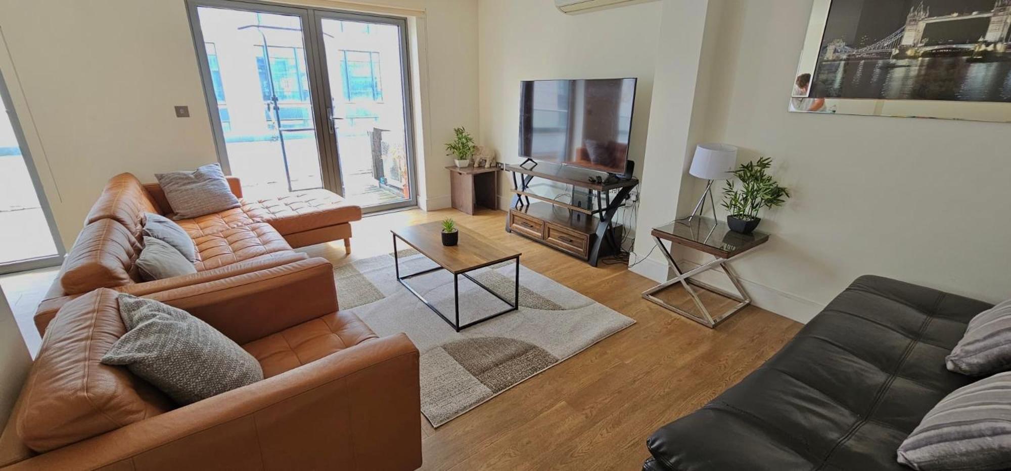Spacious 3-Bed 3-Bath Luxury Apartment With Balcony Hyde Park London Exterior photo
